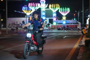 BIB: 
                            <button type="button" onclick="openModal(24429660)" class="btn btn-primary btn-sm float-right btn-popup" data-toggle="modal" data-target=".modal-high-quality">
                        <i class="fas fa-shopping-cart"></i> Add to Cart
                    </button>
                                            <button type="button" onclick="isThisMe(24429660, true)" class="btn btn-success btn-sm float-right btn-popup btn-isme hidden" data-toggle="tooltip" data-placement="bottom" title="นี่คือรูปของคุณใช่ไหม คลิกที่นี่เพื่อเอาเข้าอัลบั้ม">
                        <i class="fas fa-plus"></i> Add to album
                    </button>
                    <button type="button" onclick="isThisMe(24429660, false)" class="btn btn-warning btn-sm float-right btn-popup btn-isnotme hidden">
                        <i class="fas fa-ban"></i> Remove from album
                    </button>